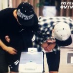 [CHEN] 칭찬ㅜ밑에팬썹왕자인증요정나왔으니난인사머신