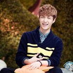 [레이] 레이 왜 자꾸 <b>혼자</b> 다녀? ㅠㅠㅠㅠ