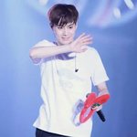 [EXO] 수호 진짜ㅜㅜ