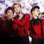 [CHEN] 훈훈한<b>쓰리샷</b>