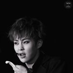 [시우민] 민석이 <b>쌍꺼풀</b> ㅋㅋ