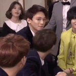 [CHEN] <b>목덜미</b>잡힌종대