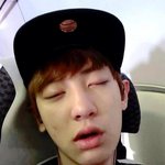 [비상대피소] <b>찬열</b>이는 눈이 다 감기질 않습니다