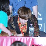 [카이] <b>김종인</b> 팬싸에서 왜케다정함?