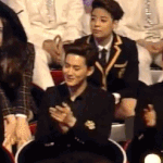 [시우민] 자, 민석이 <b>박수</b> 움짤이 왔엉