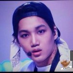 [카이] <b>아이컨</b>택하자ㅋㅋ
