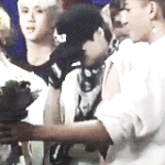 [카이] 늑미첫1위하고 펑펑울던 종인이