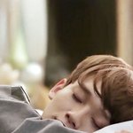 [CHEN] 첸<b>톡</b>벽<b>반</b>을못떠나는게