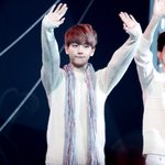 [백현] 곧백현이23살ㅋㅋㅋㅋ