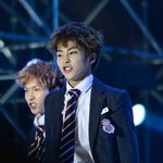 [시우민] 내가 <b>이</b> <b>표정</b>을 했으면 상상도 하기 싫은 사진이 찍혔겠지