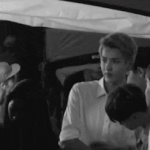 [비상대피소] 경수형은 <b>실밥</b>을 제거하죠. 진지하게.