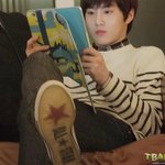 [비상대피소] <b>까페</b>에 들어갈때 이런남자가 이러고 있으면..