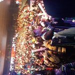 나 어제 가요대제전 스텝이었는데 궁금한거 물어<b>보삼</b>