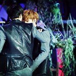 [카이] 근데 카이 <b>모교</b> 찾아갔다는 중국홈 