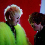 <b>니엘</b> 지코 아련한 모습ㅋ