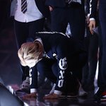 [세훈] 앙증맞게 <b>세배</b>하는