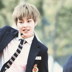 [시우민] 민석이가 좋아하는 <b>계절</b>