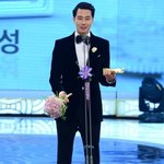 시상식에서 진짜 멘탈까지 훈훈했던 조인성