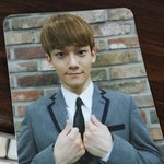 [CHEN] <b>저의</b> 첫 포토카드!!