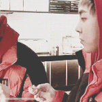 [비상대피소] 애들이 먹는거보면..