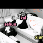 [카이] <b>샤워</b> 후 나시 입고 드러 누웟었네