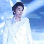 [시우민] <b>진작</b>에 민석이를 알지못한게 한
