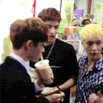 [<b>xoxo</b>] 버블티 씹어먹는 경수 움짤