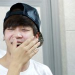 [방탄소년단] 지민이 <b>졸업사진</b>보니깐