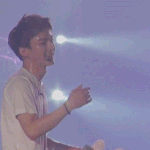 [CHEN] <b>윗옷</b>이젖은종대