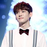 [CHEN] ‥‥<b>라</b><b>뷰</b> 종대