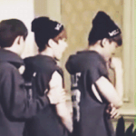 [시우민] 후드모자가 되고 싶다......