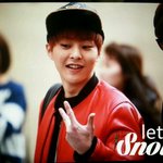 [시우민] <b>민석</b>이 자기나이 고백하는데;;헐