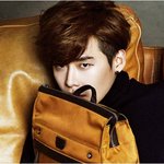 이종석 새 화보, <b>소장</b>하고 싶을정도 ㄷㄷ