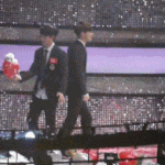 [도경수] <b>풍선</b>이랑 잘 놀던 경수