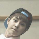 [시우민] 슈밍 어젯밤 <b>여럿</b> 웅녀 꿈나라 방문하느라 바빴겠지.....