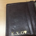 드디어!!!!!!!!!!!!! <b>지갑</b>에 엑소새긴거 왔어!!!!!!!...