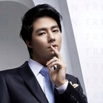 이렇게 생기면 어떤여자든 다 <b>가질</b> 수 있음?