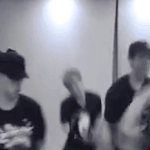 [시우민] 덥스텝 민석찡 배 들춰들춰 움짤