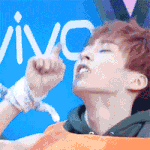 [시우민] 이런제스쳐 할때마다 심쿵이다 욘석아