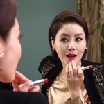실제 나이가 믿기지 않는 김성령