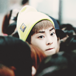 [시우민] 가운데에 <b>미니</b> 있어ㅠㅠ