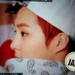 [시우민] 역시 오늘도 <b>옆선</b>이 ㅠ ㅠ ㅠ