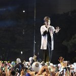 [시우민] 이사진되게<b>뭉클</b>하다ㅠ