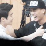 [카이] 김종인이 웃을땐 잠시 자리를 피하셔도좋습니다.(<b>단호</b>)