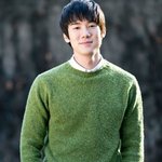 일자로 앞머리 만들고 <b>순박</b>해진 유연석ㅋㅋ