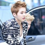 [시우민] <b>이사진</b> 진짜 잘쁨섹귀다