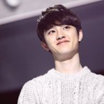 [도경수] <b>생일기념</b>짤올리러왔는데