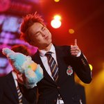 [시우민] 어제<b>피곤</b>해서일찍잣는데ㅠㅠㅠ