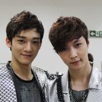 [CHEN] <b>생존</b>신고