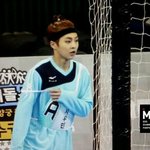 [시우민] 진짜저<b>소매</b>좀 어케해줘ㅜㅜㅜㅜㅜ